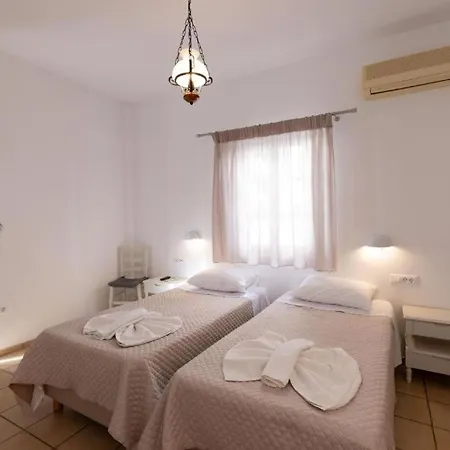 Litsa Rooms Kamares  Exterior photo